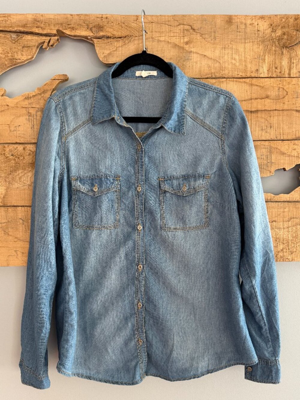 Maurices Light Wash Denim-Like Western Button Shirt | Size L